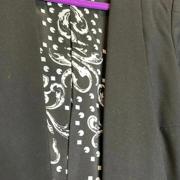 John Meyer Black Blazer  - Picture 5 of 7